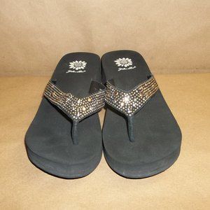 Yellow Box Africa Slip On Wedge Flip Flop Black with Studs Size 8.5 Leather